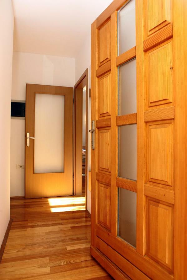 Peaceful Apartment Ankaran SP Bagian luar foto