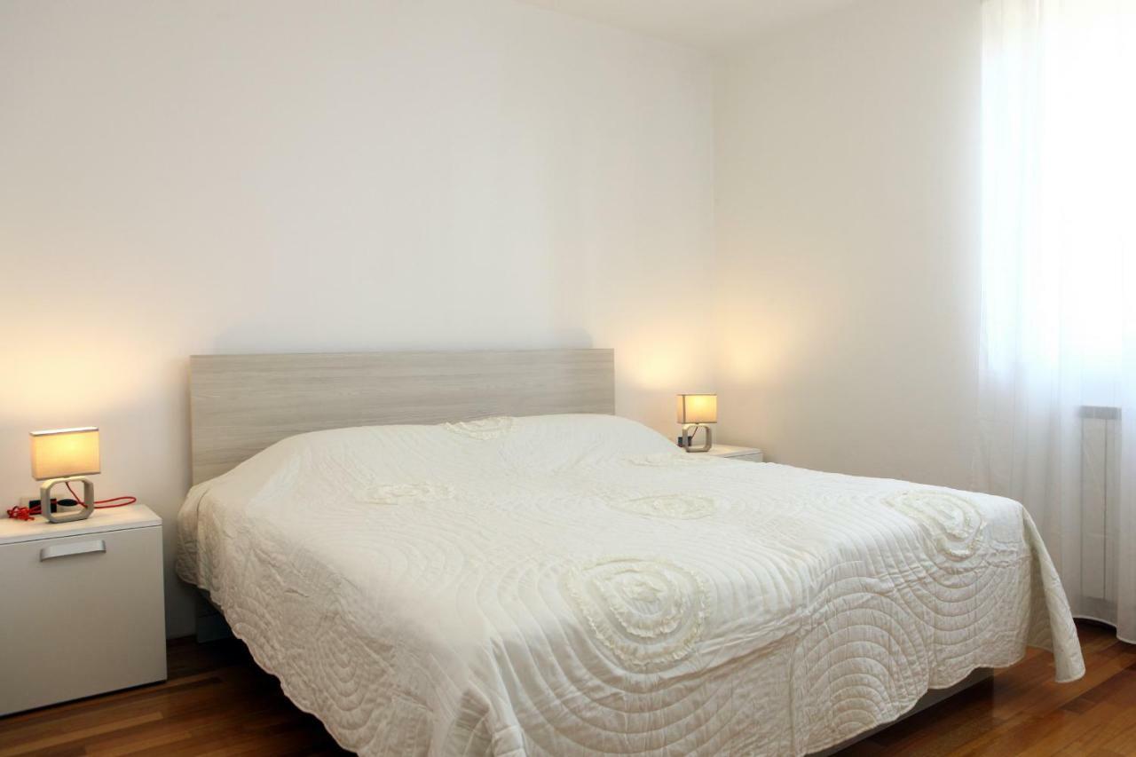 Peaceful Apartment Ankaran SP Bagian luar foto